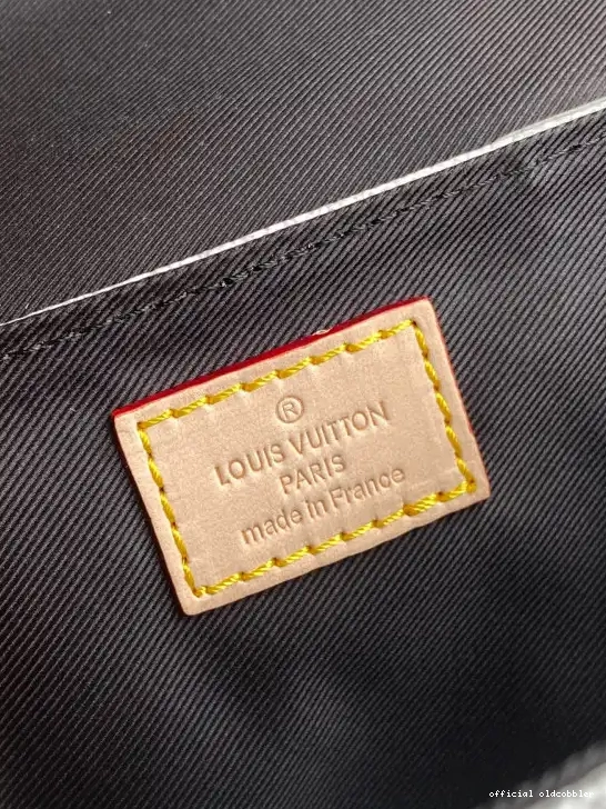Official oldcobbler TRUNK SLINGBAG LOUIS VUITTON 0702